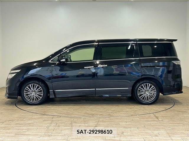 Nissan ELGRAND 2017-06 268365-16