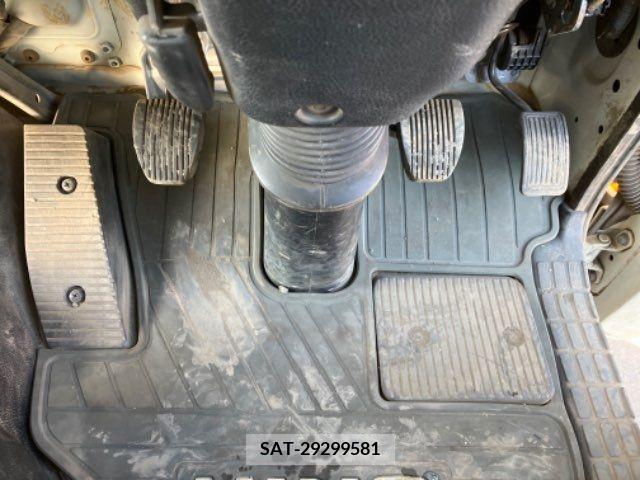 Hino RANGER 2011-07 302561-6