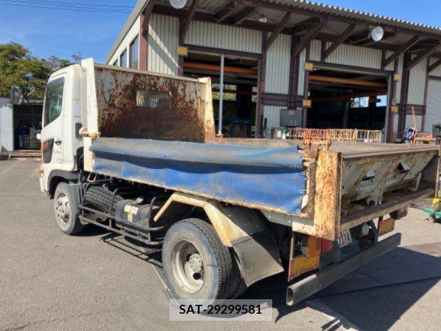 Hino RANGER 2011-07 302561-2
