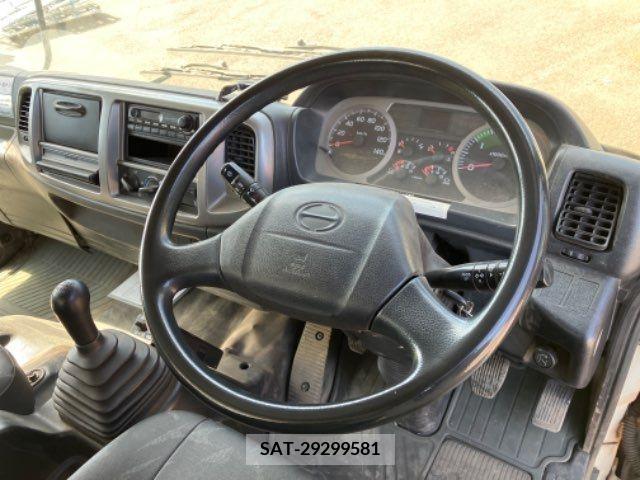 Hino RANGER 2011-07 302561-1