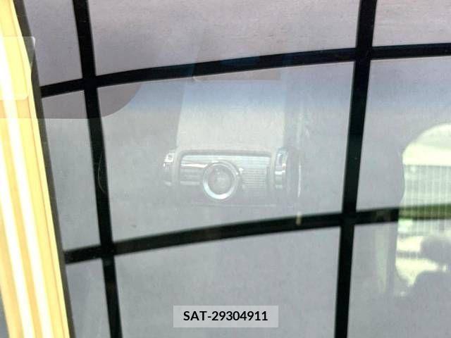 Honda N BOX CUSTOM 2019-09 279361-11