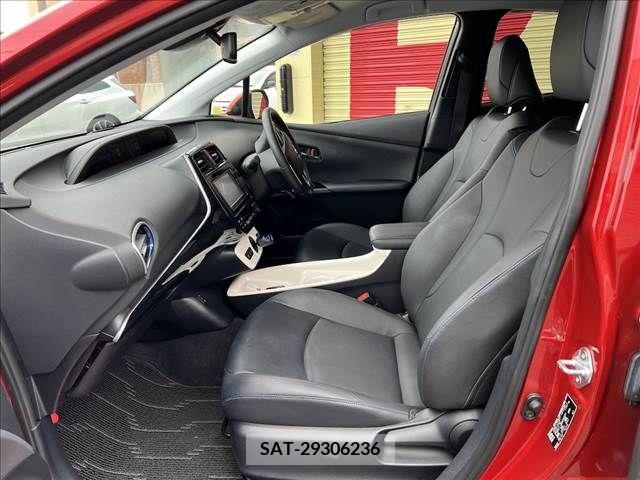 Toyota PRIUS 2016-03 281738-6