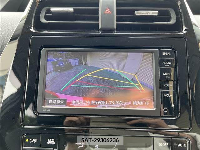 Toyota PRIUS 2016-03 281738-2