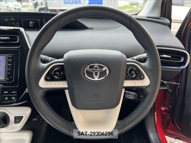 Toyota PRIUS 2016-03 281738-17