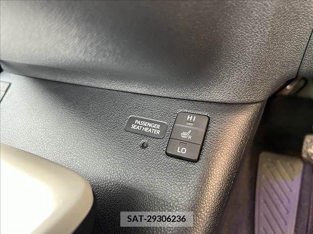 Toyota PRIUS 2016-03 281738-18