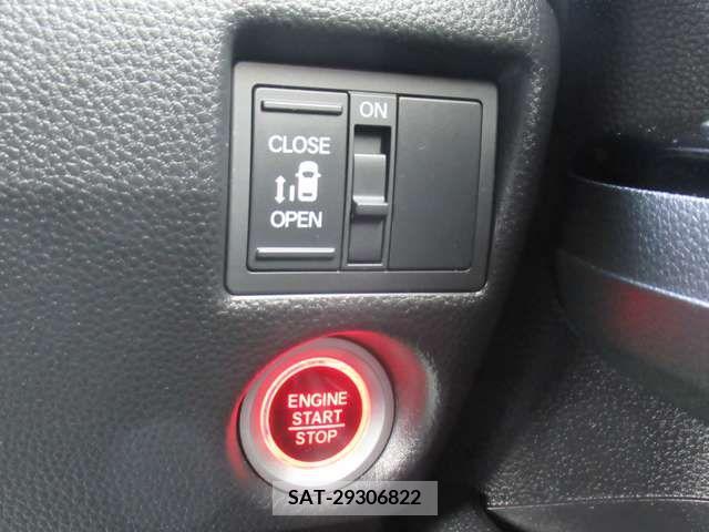 Honda N BOX 2019-09 278583-13