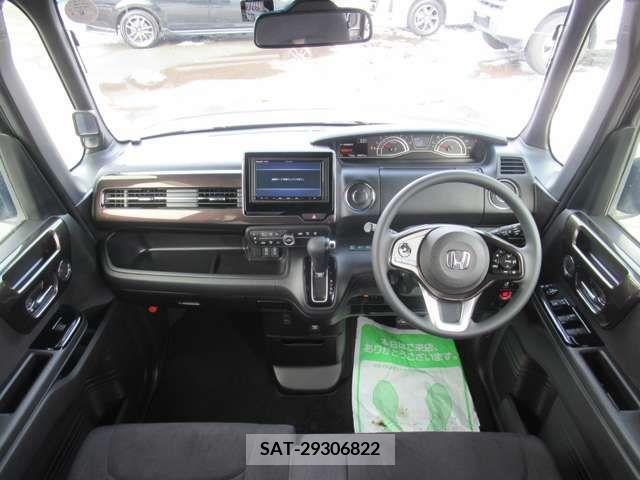 Honda N BOX 2019-09 278583-5