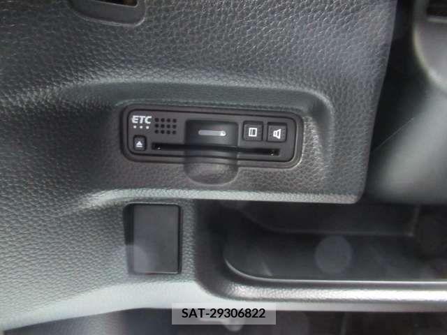 Honda N BOX 2019-09 278583-16