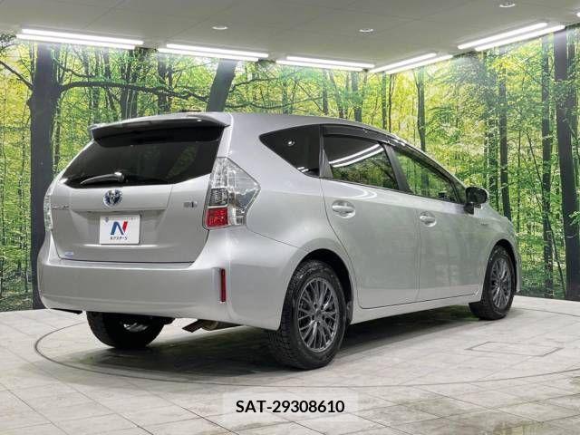 Toyota PRIUS ALPHA 2011-08 252287-17