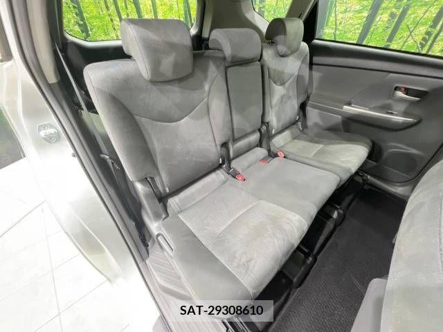 Toyota PRIUS ALPHA 2011-08 252287-9