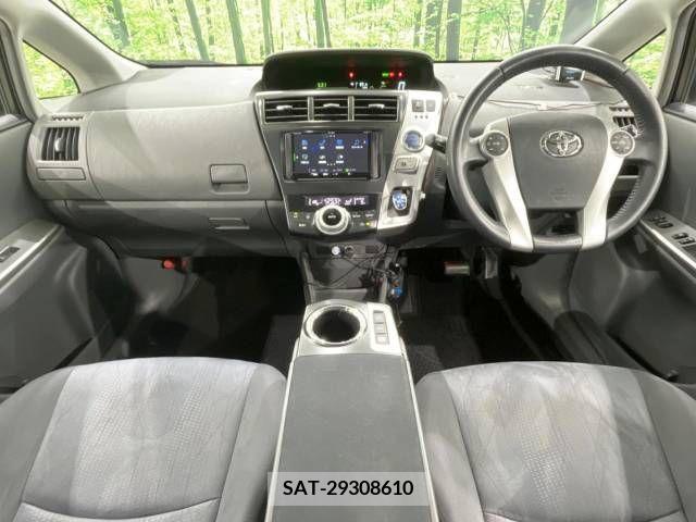 Toyota PRIUS ALPHA 2011-08 252287-1
