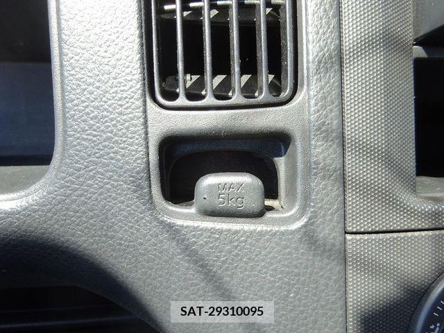 Nissan AD VAN 2018-11 258815-13