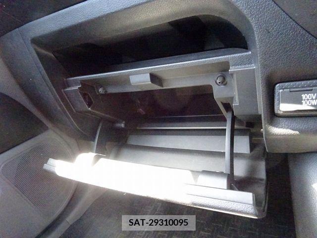 Nissan AD VAN 2018-11 258815-15