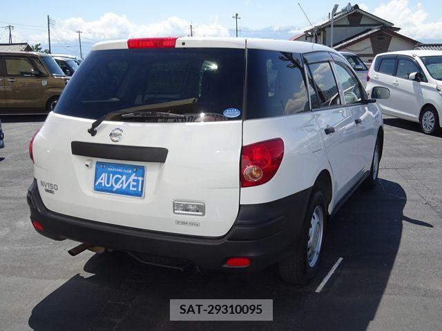 Nissan AD VAN 2018-11 258815-1