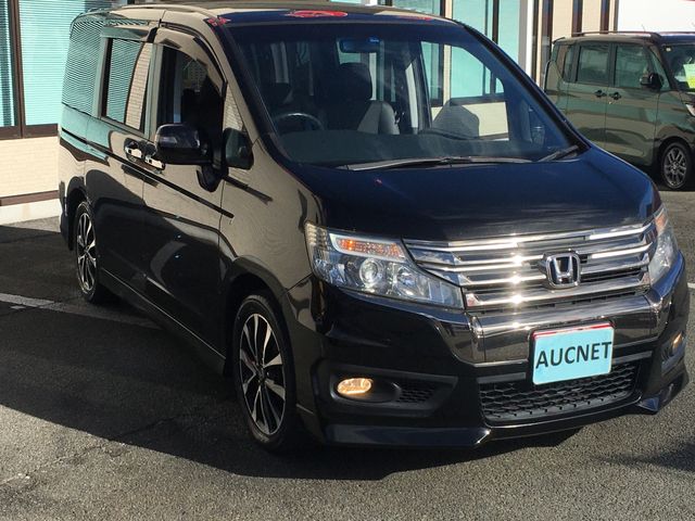 Honda e 2014-05 28208-2