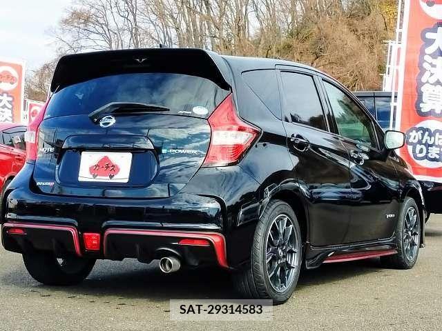 Nissan NOTE 2017-03 225081-2