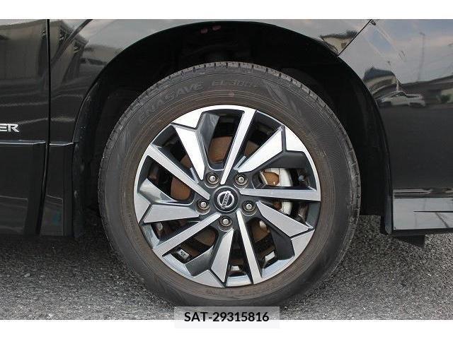 Nissan SERENA 2021-03 325103-12