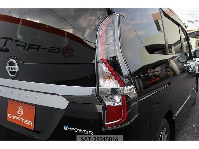 Nissan SERENA 2021-03 325103-11