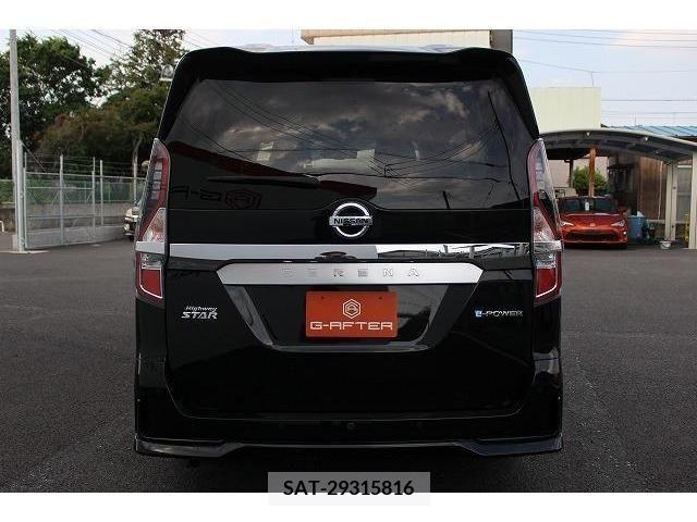 Nissan SERENA 2021-03 325103-8