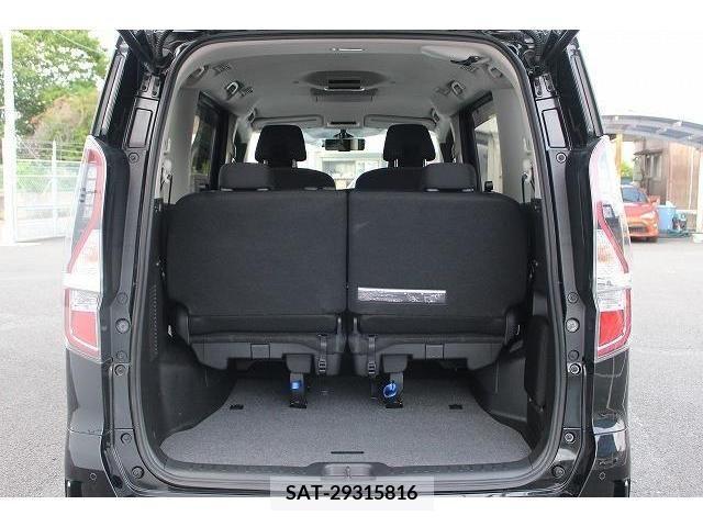 Nissan SERENA 2021-03 325103-17
