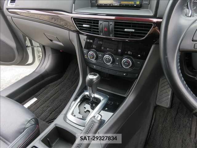Mazda ATENZA 2013-12 292416-11