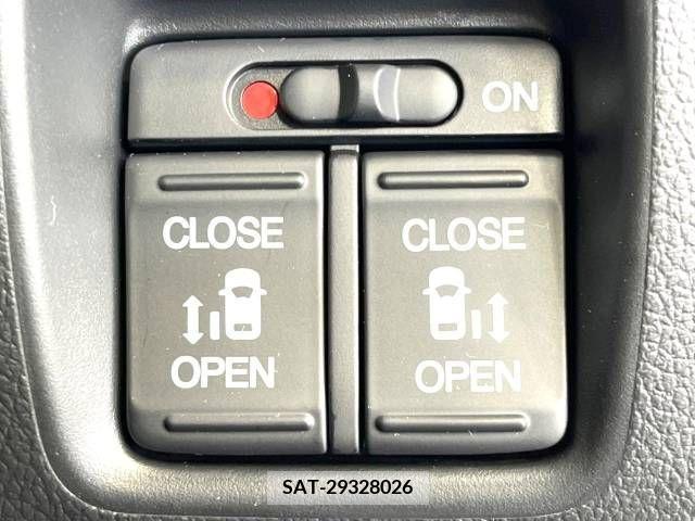 Honda N BOX CUSTOM 2015-06 279240-5