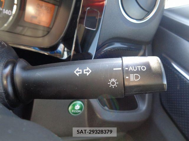 Honda N-WGN 2015-11 245940-18