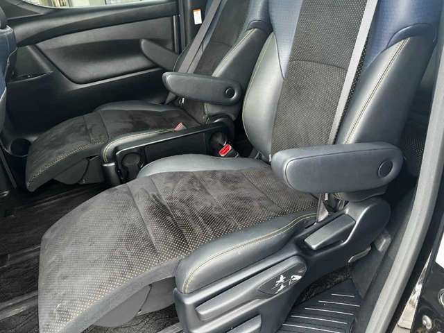 Toyota VELLFIRE 2016-11 183412-17