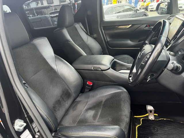 Toyota VELLFIRE 2016-11 183412-13
