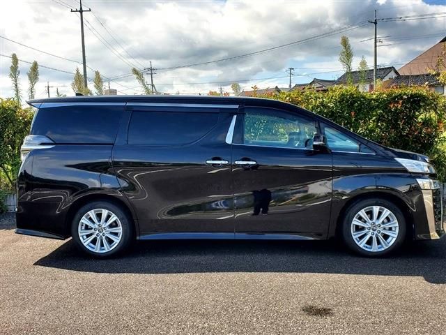 Toyota VELLFIRE 2018-06 19057-2