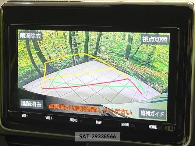 Toyota VOXY 2018-08 337215-6