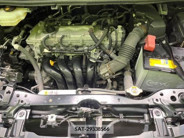 Toyota VOXY 2018-08 337215-19