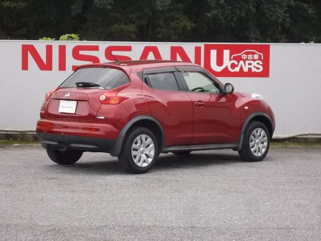 Nissan JUKE 2012-05 10812-1