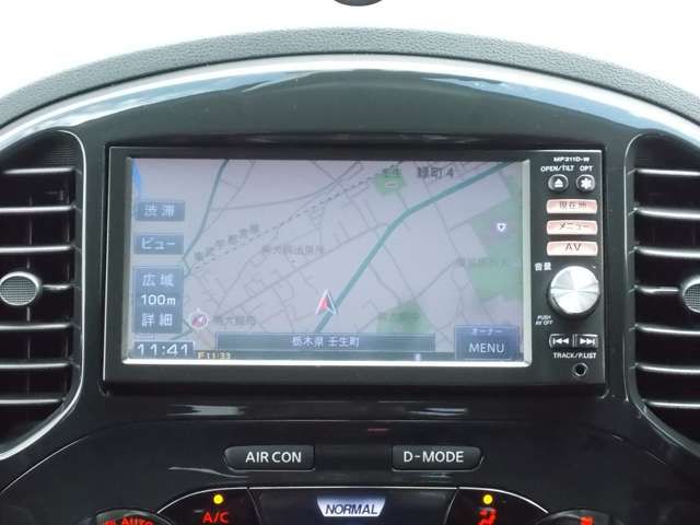 Nissan JUKE 2012-05 10812-3