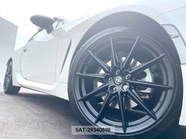 Toyota 86 2022-01 342587-13