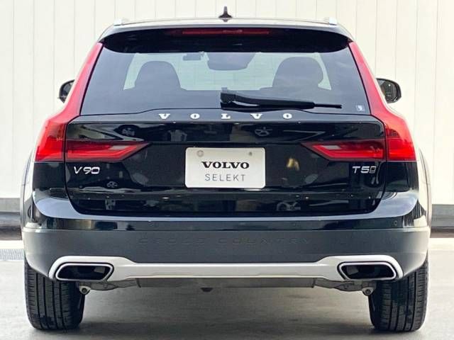 Volvo CROSS COUNTRY 2017-12 26523-18