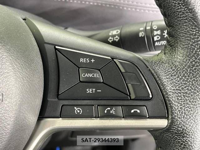 Nissan SERENA 2019-12 338782-6