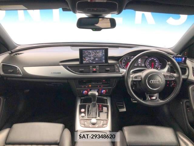 Audi A6 2013-02 356538-1