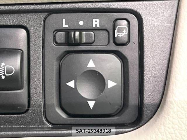 Mitsubishi EK WAGON 2016-09 300771-6