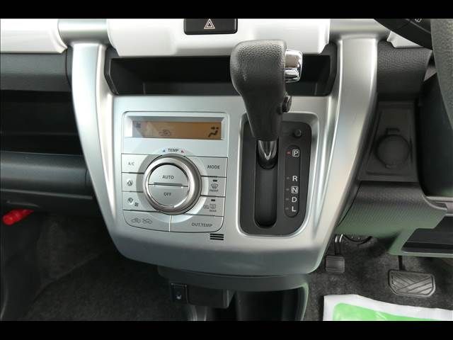 Suzuki HUSTLER 2016-06 10674-6