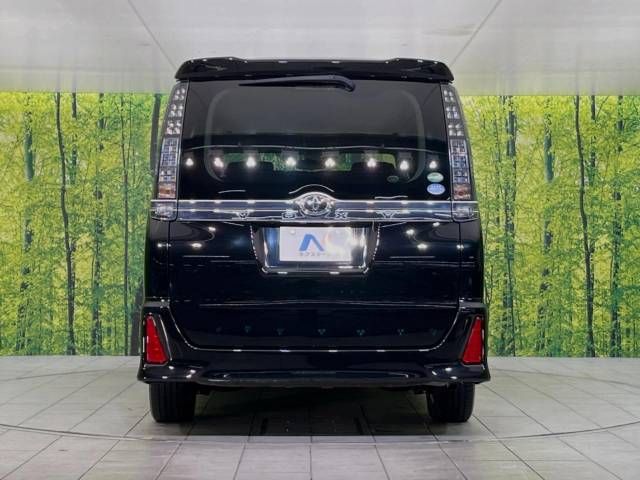 Toyota VOXY 2015-02 191788-16