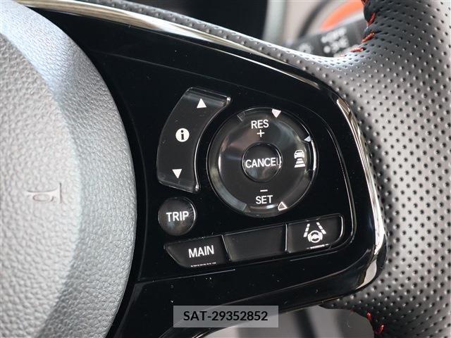 Honda N-ONE 2023-10 206808-11