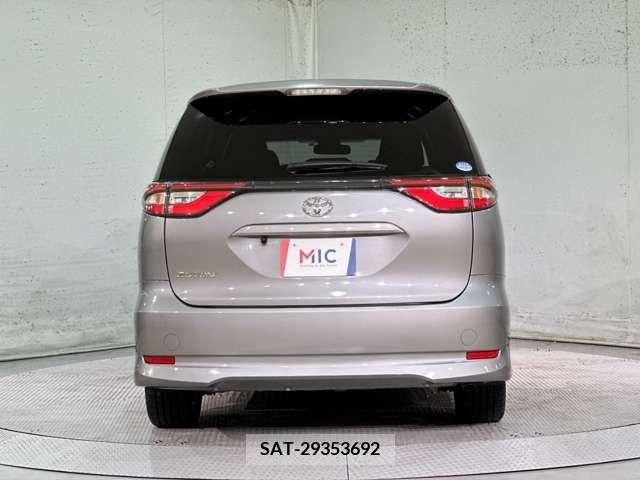 Toyota ESTIMA 2018-05 382844-5