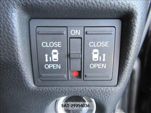 Honda N BOX CUSTOM 2019-08 279068-9