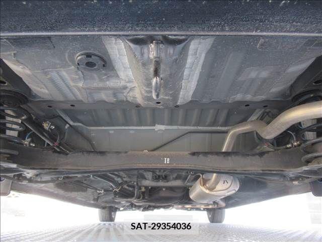 Honda N BOX CUSTOM 2019-08 279068-19