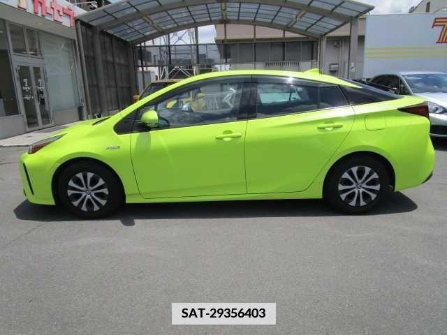 Toyota PRIUS 2019-01 352924-9