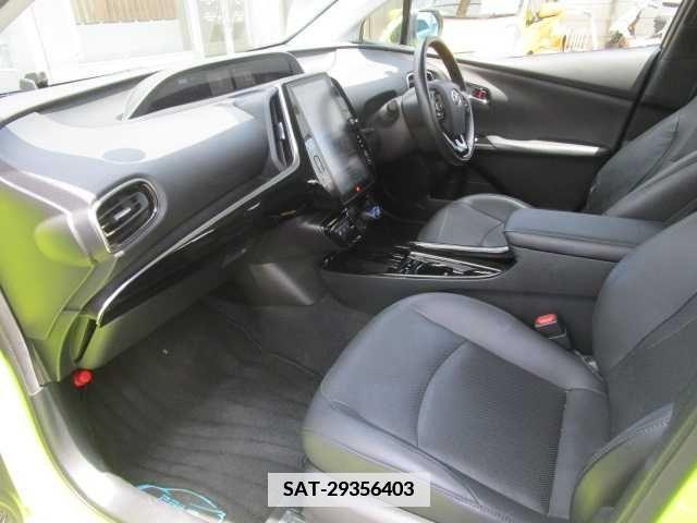 Toyota PRIUS 2019-01 352924-27