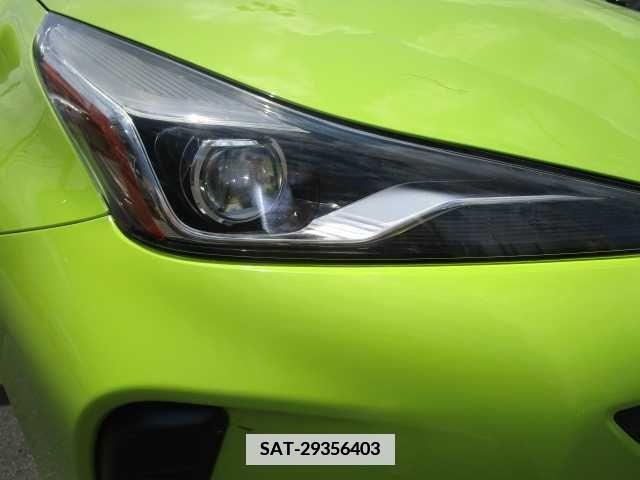 Toyota PRIUS 2019-01 352924-24