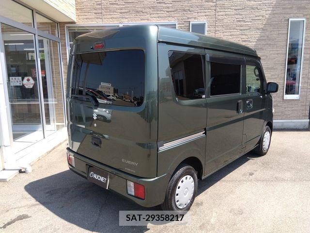 Suzuki EVERY 2022-03 301628-2