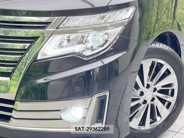 Nissan ELGRAND 2014-02 332206-12